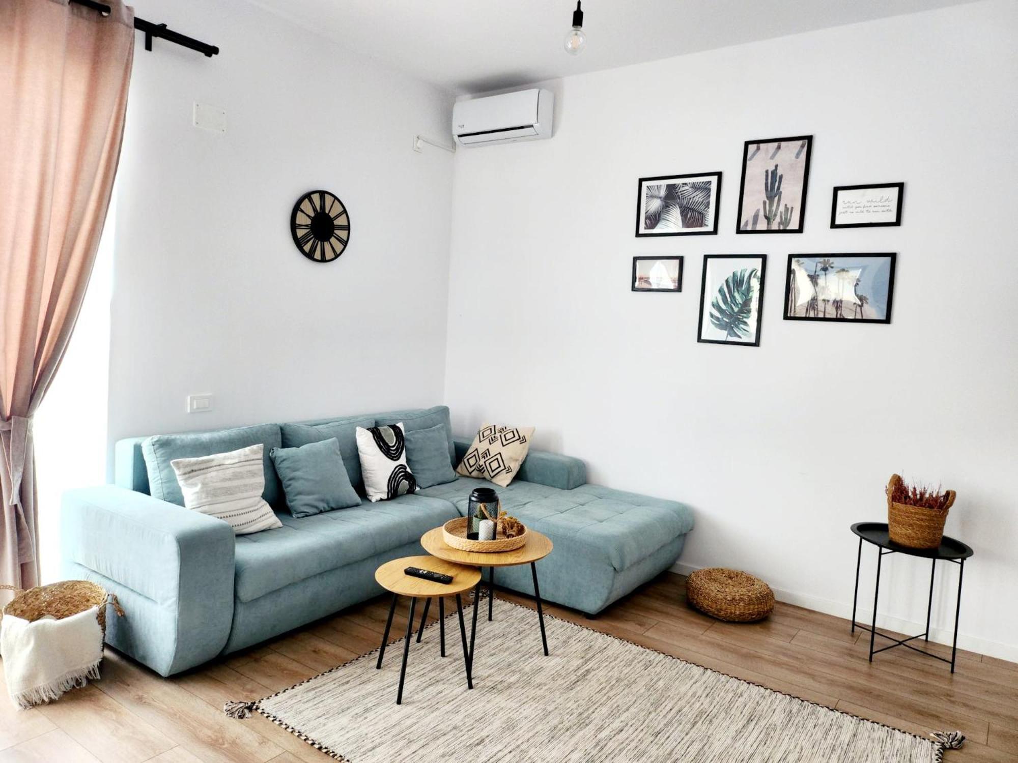 Adm Cozy Home - Entire Private House&Garden Tunari  Room photo
